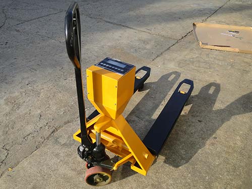 防（fáng）爆叉車秤