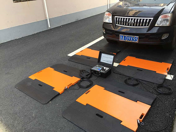 便攜式地磅廠家 便攜式（shì）汽車衡生產商