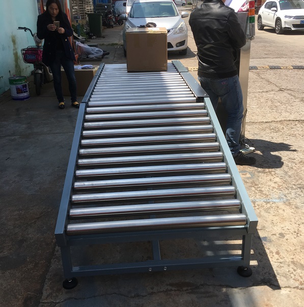 動力滾筒電子(zǐ)秤 動力滾筒(tǒng)電子秤