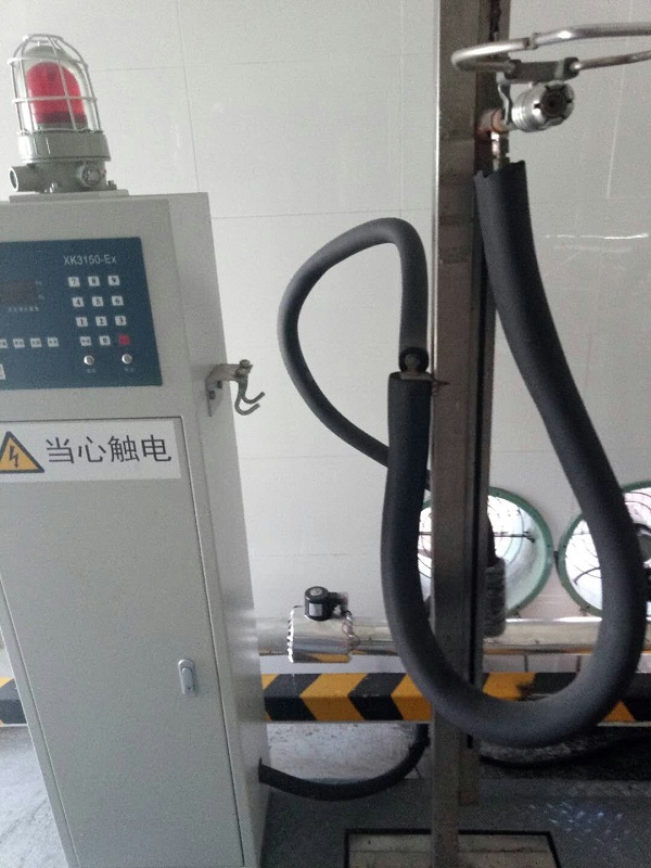 帶報警電子（zǐ）充裝秤