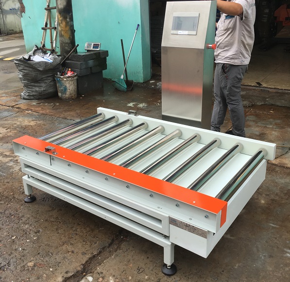 動力輸送電子秤 滾筒式電子（zǐ）秤